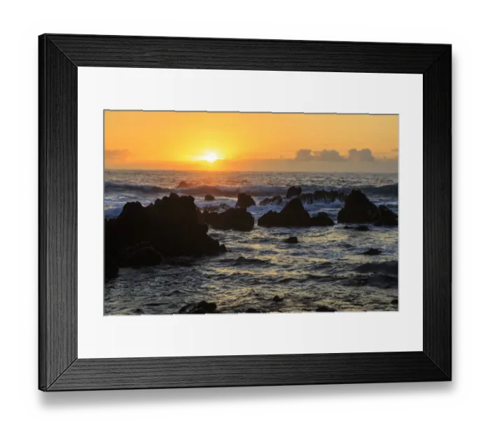 Framed Print : Sunrise at Laupahoehoe Beach Park, Hamakua Coast, Big Island, Hawaii Framed Print : Sunrise at Laupahoehoe Beach Park, Hamakua Coast, Big Island, Hawaii
