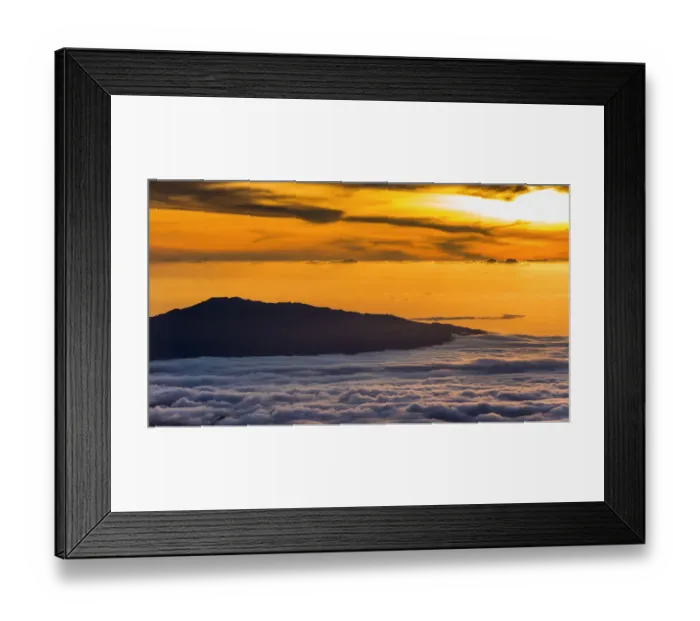 Framed Print : Hualalai Volcano from the summit of Mauna Kea at sunset, Big Island, Hawaii, USA Framed Print : Hualalai Volcano from the summit of Mauna Kea at sunset, Big Island, Hawaii, USA