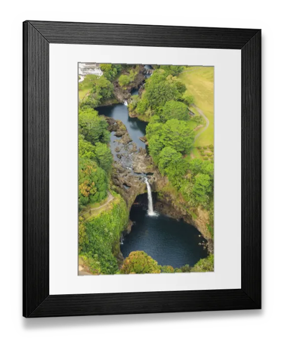 Framed Print : Aerial Helicopter Tour from Hilo to Pu u O o Vent and Crater area, Big Island Framed Print : Aerial Helicopter Tour from Hilo to Pu u O o Vent and Crater area, Big Island
