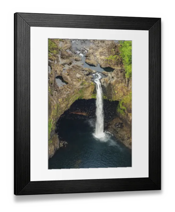 Framed Print : Helicopter tour from Hilo to Pu u O o vent and crater area, Big Island, Hawaii Framed Print : Helicopter tour from Hilo to Pu u O o vent and crater area, Big Island, Hawaii