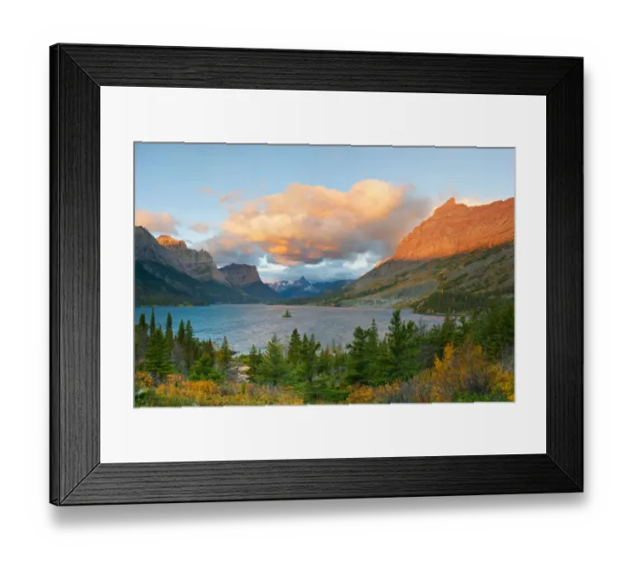 Framed Print : USA, Montana, Glacier National Park. St. Mary Lake at sunrise Framed Print : USA, Montana, Glacier National Park. St. Mary Lake at sunrise