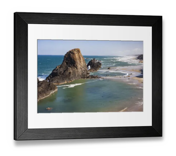 Framed Print : Seal Rock, Central Oregon Coast, USA Framed Print : Seal Rock, Central Oregon Coast, USA