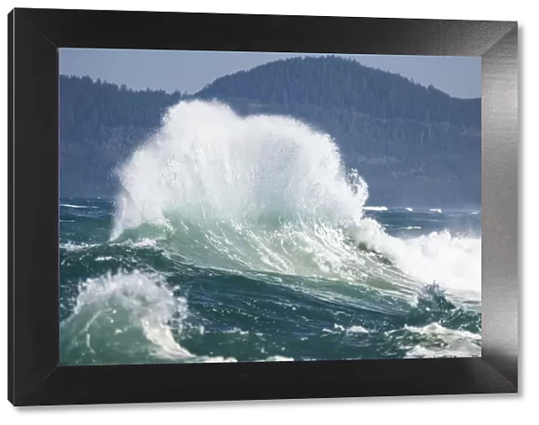 Spring Storm, breaking waves, Cape Kiwanda State Park, Oregon Coast, USA, Late Spring