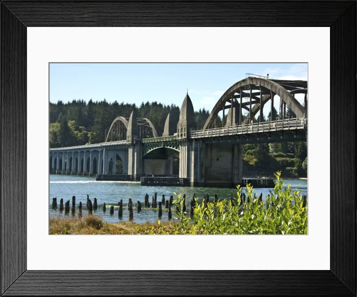 Framed Print : Siuslaw River Bridge, Old Town, Florence, Oregon, USA Framed Print : Siuslaw River Bridge, Old Town, Florence, Oregon, USA