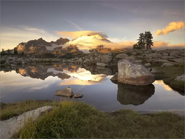 USA, Washington. Mt. Baker reflects in lake