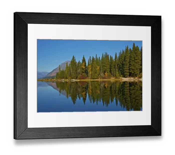 Framed Print : Autumn reflections, Lake Wenatchee, Wenatchee National Forest, Washington State, USA