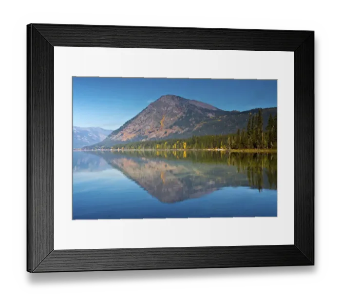 Framed Print : Autumn reflections, Lake Wenatchee, Wenatchee National Forest, Washington State, USA Framed Print : Autumn reflections, Lake Wenatchee, Wenatchee National Forest, Washington State, USA