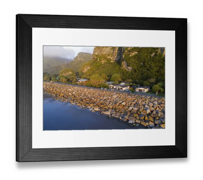 Framed Print : Sea wall, Punakaiki, West Coast, South Island, New Zealand