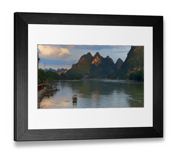 Framed Print : Bamboo raft on Li River with karst hills, Xingping, Yangshuo, Guangxi, China Framed Print : Bamboo raft on Li River with karst hills, Xingping, Yangshuo, Guangxi, China