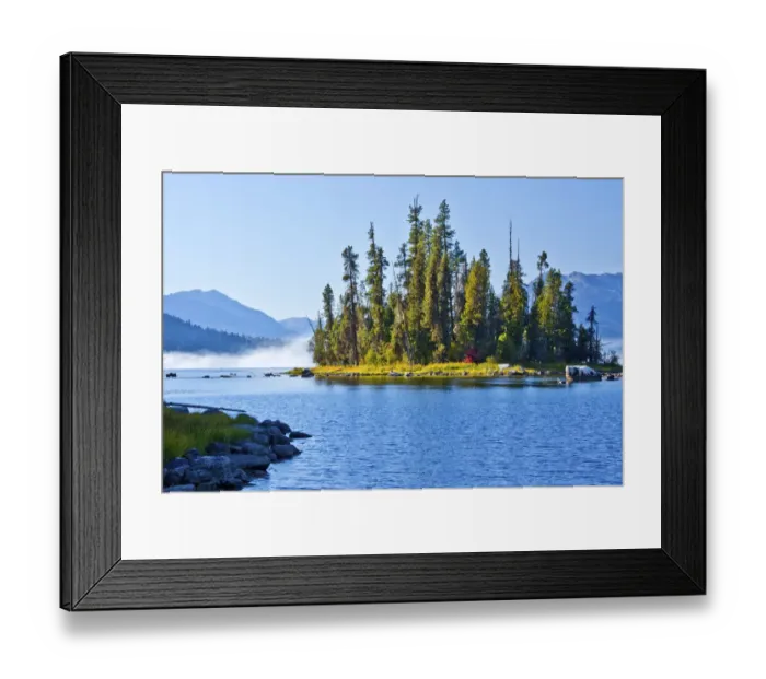 Framed Print : Autumn scene, Lake Wenatchee, Wenatchee National Forest, Washington State, USA Framed Print : Autumn scene, Lake Wenatchee, Wenatchee National Forest, Washington State, USA