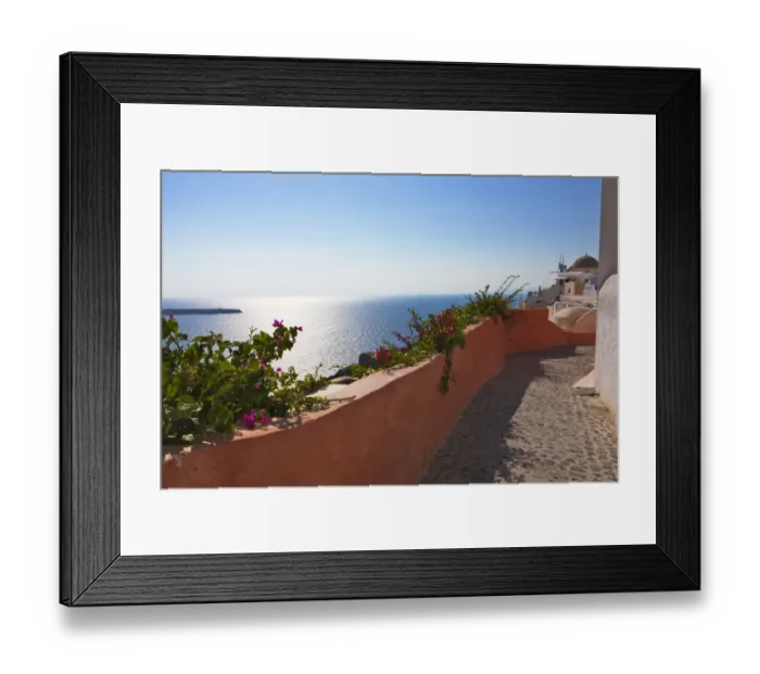 Framed Print : Houses on the coast of Aegean Sea. Oia, Santorini Island, Greece Framed Print : Houses on the coast of Aegean Sea. Oia, Santorini Island, Greece