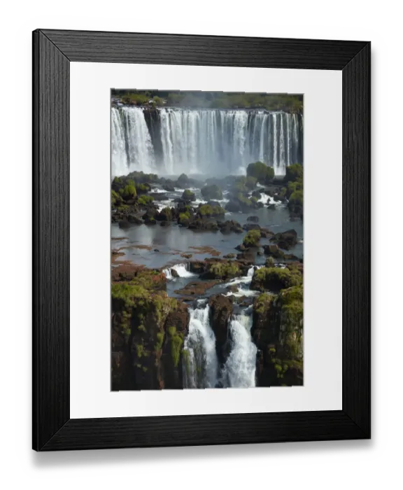 Framed Print : Salto Rivadavia and Salto Tres Musqueteros, Iguazu Falls, Argentina, seen from Brazil