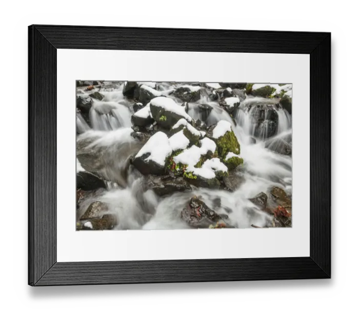 Framed Print : Starvation Creek near Sandy, Columbia Gorge National scenic Area, Oregon, USA