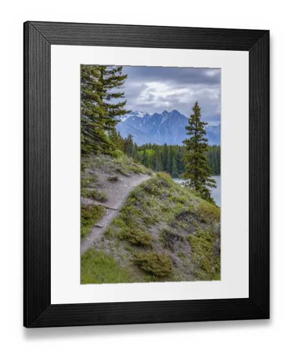 Framed Print : Banff National Park, Alberta, Canada. Path around Lake Louise Framed Print : Banff National Park, Alberta, Canada. Path around Lake Louise