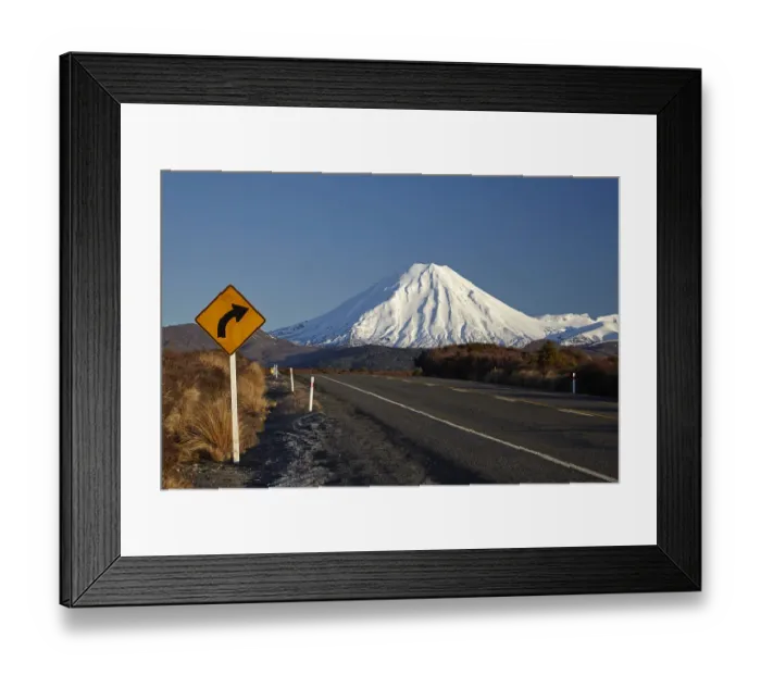 Framed Print : Mt Ngauruhoe and Desert Road, Tongariro National Park, Central Plateau, North Island Framed Print : Mt Ngauruhoe and Desert Road, Tongariro National Park, Central Plateau, North Island