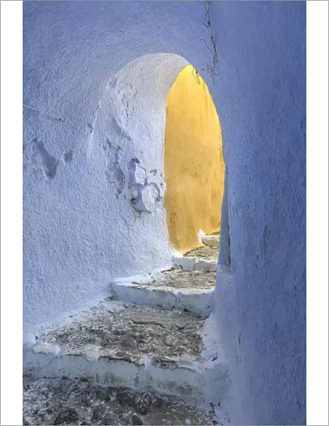 Europe, Greece, Santorini, Pyrgos. Building passageway