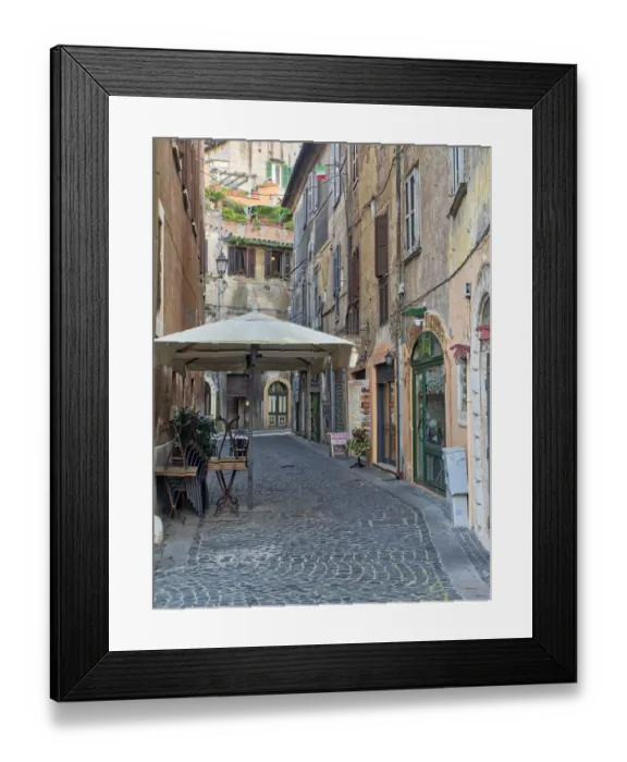 Framed Print : Italy, Lazio, Tivoli. The streets and alleyways of the town of Tivoli Framed Print : Italy, Lazio, Tivoli. The streets and alleyways of the town of Tivoli