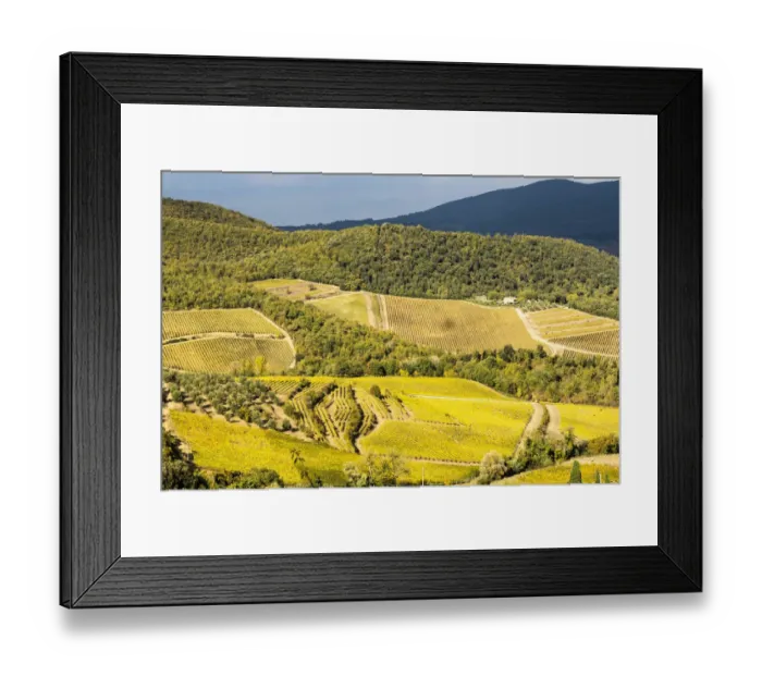 Framed Print : Italy, Tuscan valley in autumn