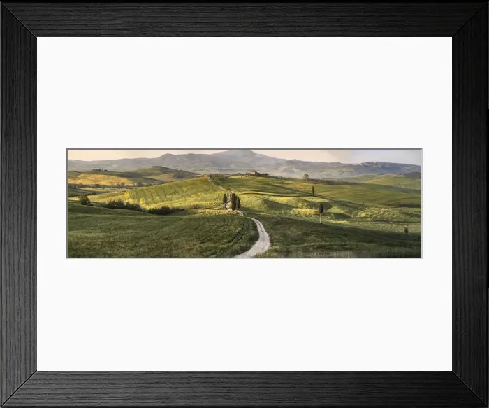 Framed Print : Italy, Tuscany, Val d Orcia Framed Print : Italy, Tuscany, Val d Orcia