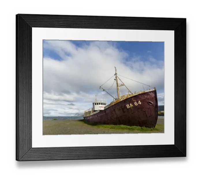 Framed Print : Wreck of the Gardar, the first steel ship of Iceland