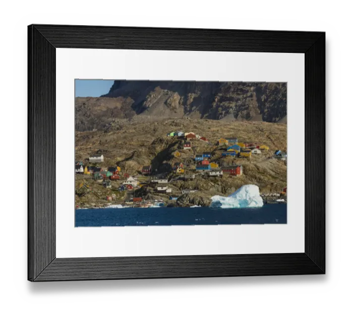 Framed Print : Greenland, Uummannaq. Colorful houses dot the rocky landscape