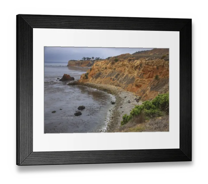 Framed Print : Dramatic stretch of beach is the San Pedro Bay, Southern California Framed Print : Dramatic stretch of beach is the San Pedro Bay, Southern California