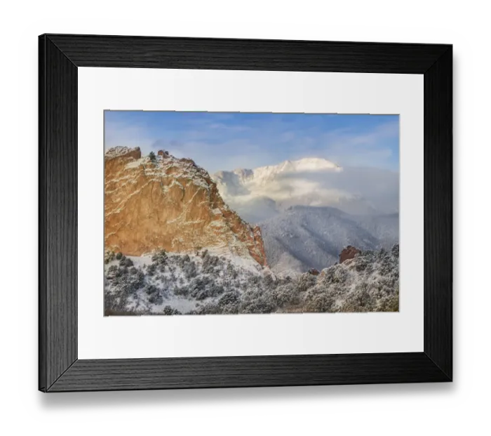 Framed Print : USA, Colorado, Garden of the Gods. Fresh snow on Pikes Peak and sandstone formation Framed Print : USA, Colorado, Garden of the Gods. Fresh snow on Pikes Peak and sandstone formation