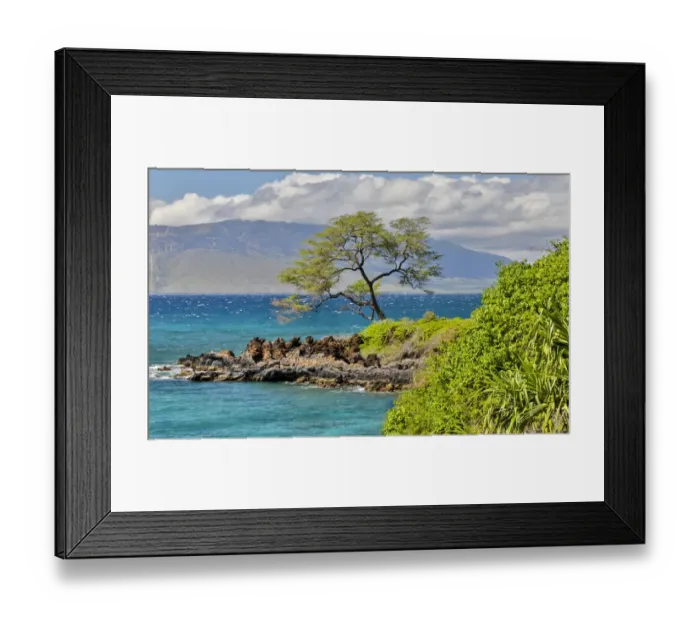 Framed Print : Coastline along Wailea Beach Path near Polo Beach Park, Maui, Hawaii Framed Print : Coastline along Wailea Beach Path near Polo Beach Park, Maui, Hawaii