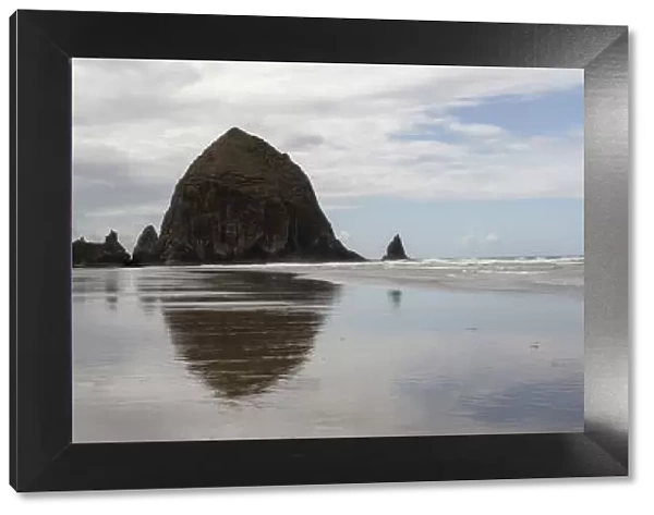 USA, Oregon, Cannon Beach. Beach panoramic with Haystack Rock