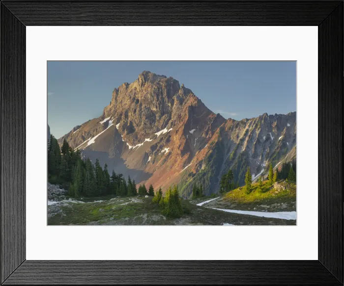 Framed Print : American Border Peak, North Cascades, Washington State Framed Print : American Border Peak, North Cascades, Washington State