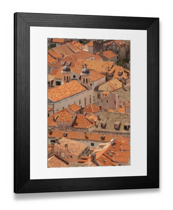 Framed Print : Croatia, Dubrovnik. Historic walled city and UNESCO World Heritage Site, red tile roofs