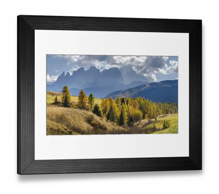 Framed Print : View towards Pale di San Martino, Focobon mountain range, in the Dolomites of Trentino