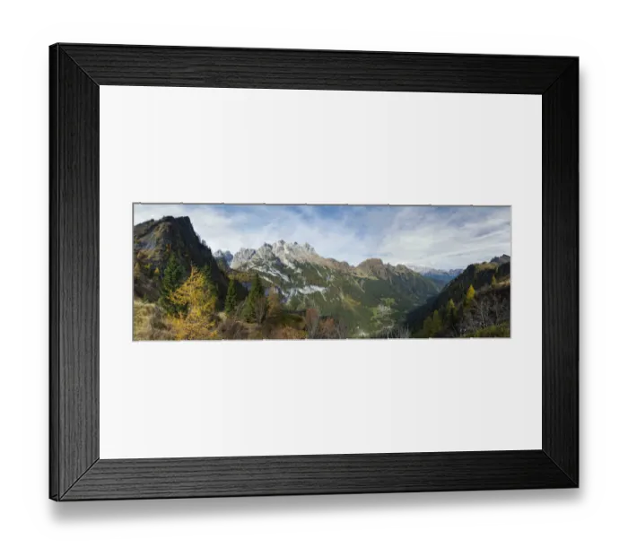 Framed Print : Valle di Gares and village Gares, Focobon mountain range in the Pale di San Martino