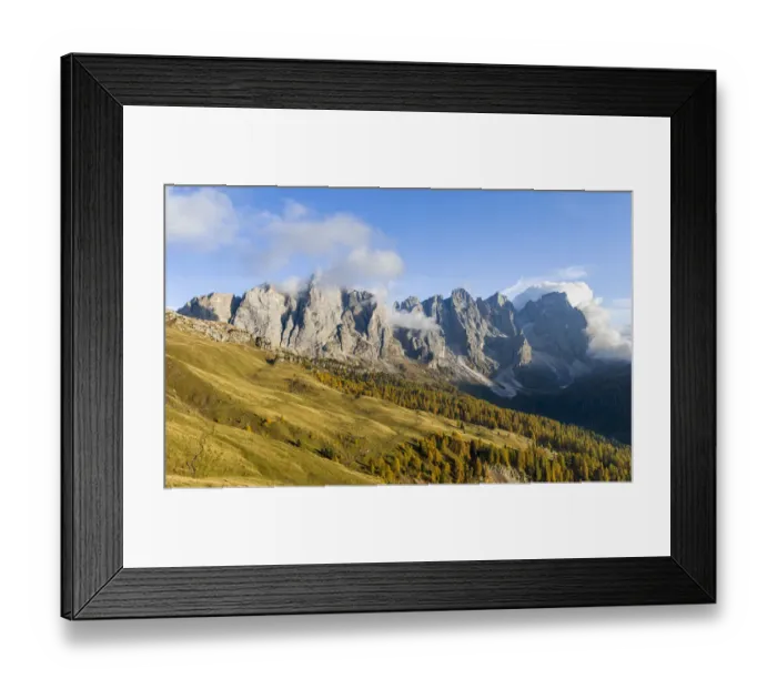 Framed Print : Cimon della Pala, Cima della Vezzana, Cima dei Bureloni. Peaks towering over Val Venegia