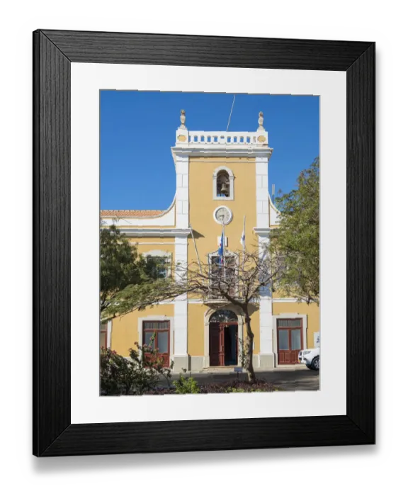 Framed Print : Camera Municipal da Praia. Praca Alexandre Albuquerque in Plato Framed Print : Camera Municipal da Praia. Praca Alexandre Albuquerque in Plato