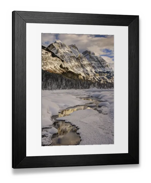 Framed Print : Winter in Jasper National Park, Alberta, Canada Framed Print : Winter in Jasper National Park, Alberta, Canada
