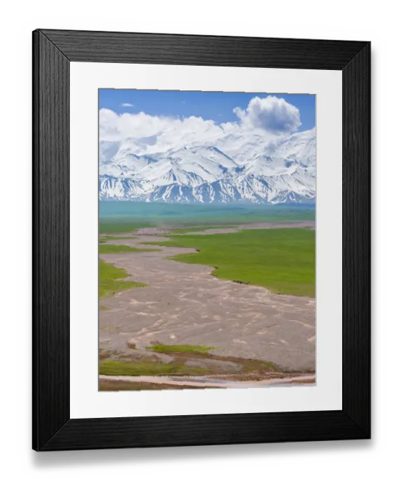 Framed Print : Alay Valley and the Trans-Alay Range in the Pamir Mountains. Central Asia, Kyrgyzstan Framed Print : Alay Valley and the Trans-Alay Range in the Pamir Mountains. Central Asia, Kyrgyzstan