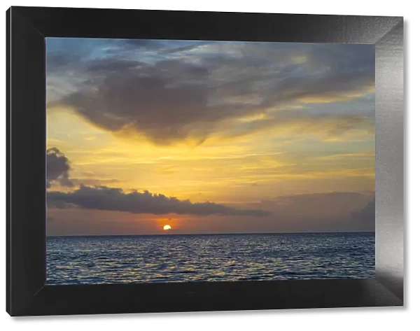Caribbean, Grenada, Mayreau Island. Caribbean sunset. Credit as