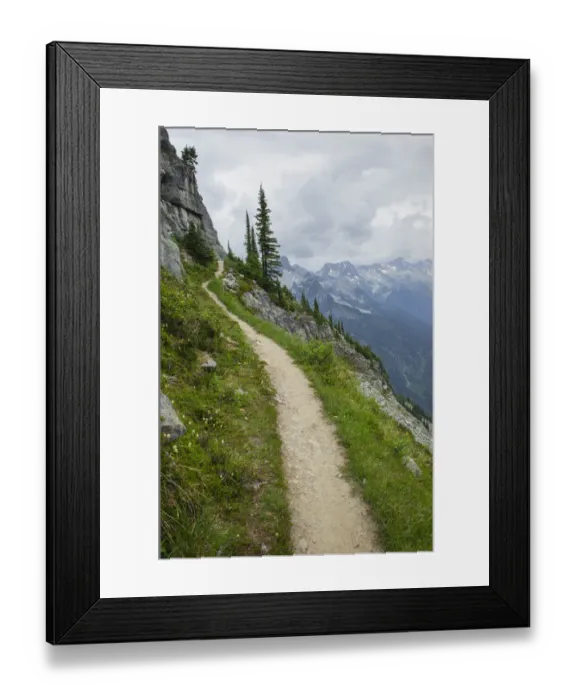 Framed Print : Abbott Ridge Trail along cliffs below Mount Abbott. Selkirk Mountains Glacier National