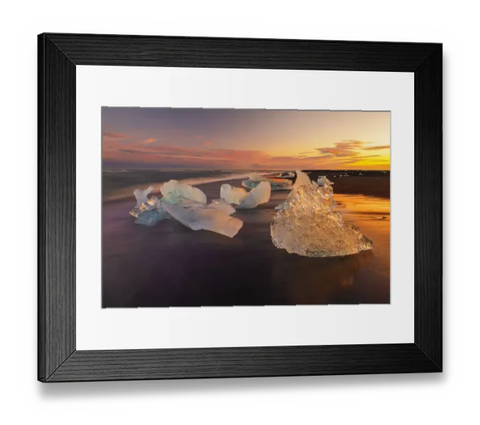 Framed Print : Diamond Beach on the southeast coast of Iceland Framed Print : Diamond Beach on the southeast coast of Iceland