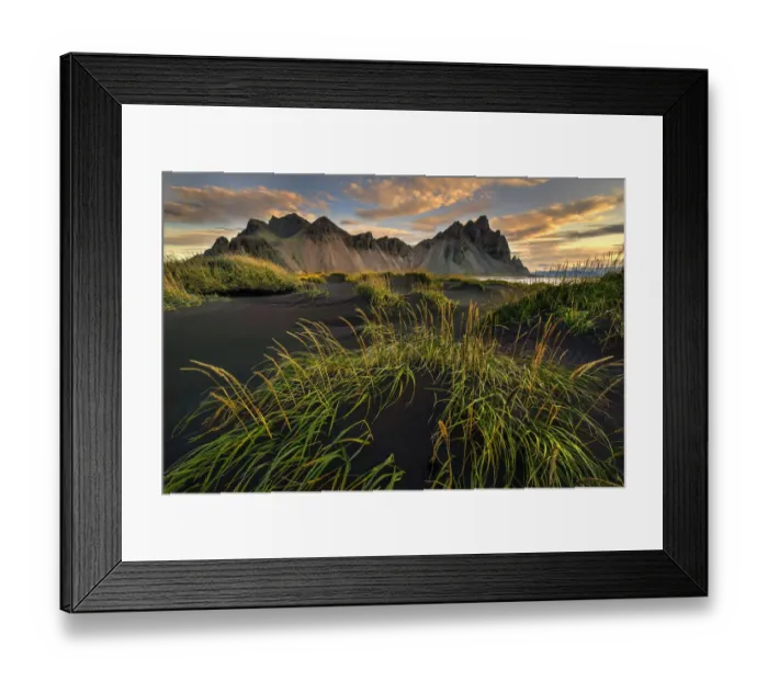 Framed Print : Vestrahorn beach near Hofn in the southeast of Iceland Framed Print : Vestrahorn beach near Hofn in the southeast of Iceland