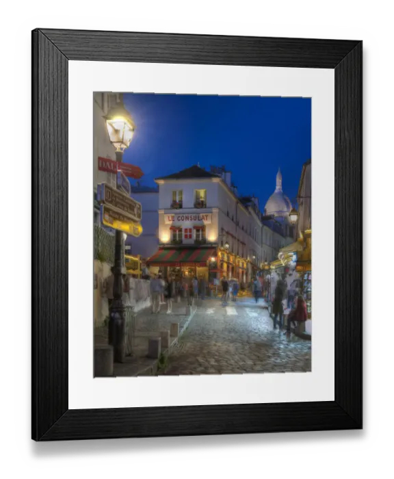 Framed Print : Night street scene in Montmartre district in Paris, France