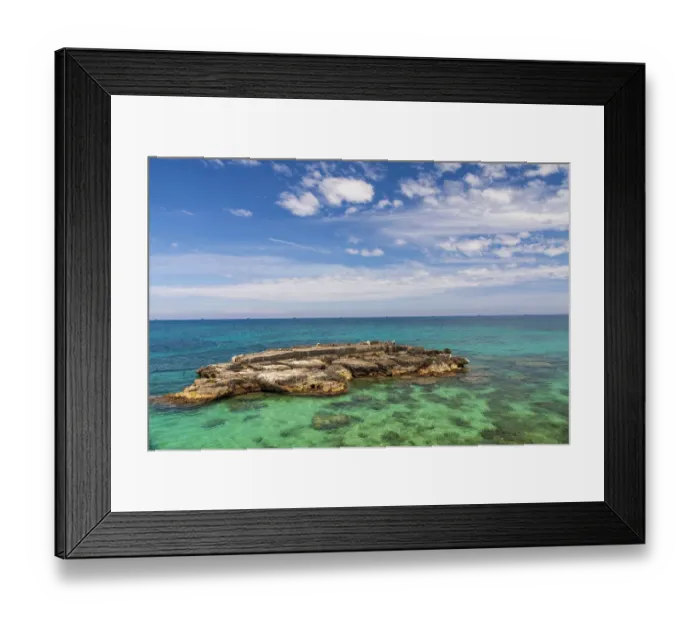 Framed Print : Italy, Apulia, Metropolitan City of Bari, Monopoli. Porta Vecchia (Old Port)