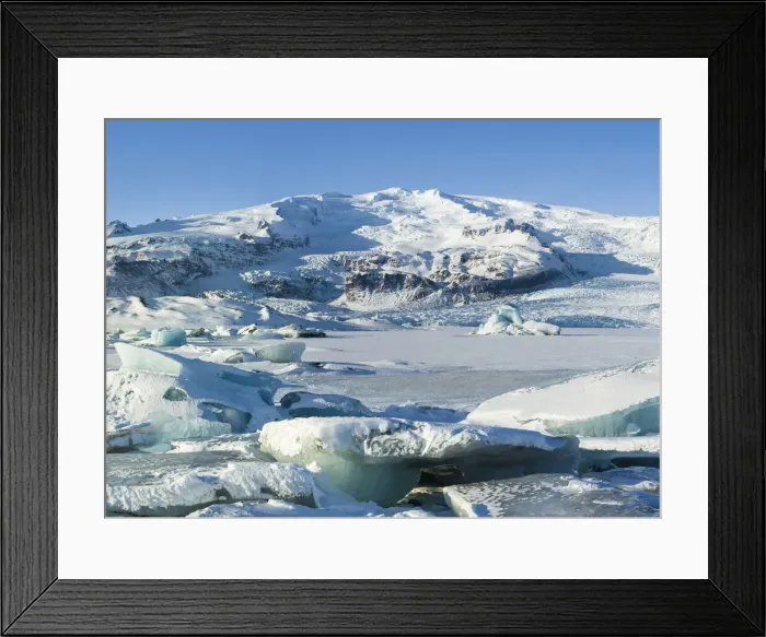Framed Print : Glacier Fjallsjoekull and frozen glacial lake Fjallsarlon in Vatnajokull National Park Framed Print : Glacier Fjallsjoekull and frozen glacial lake Fjallsarlon in Vatnajokull National Park