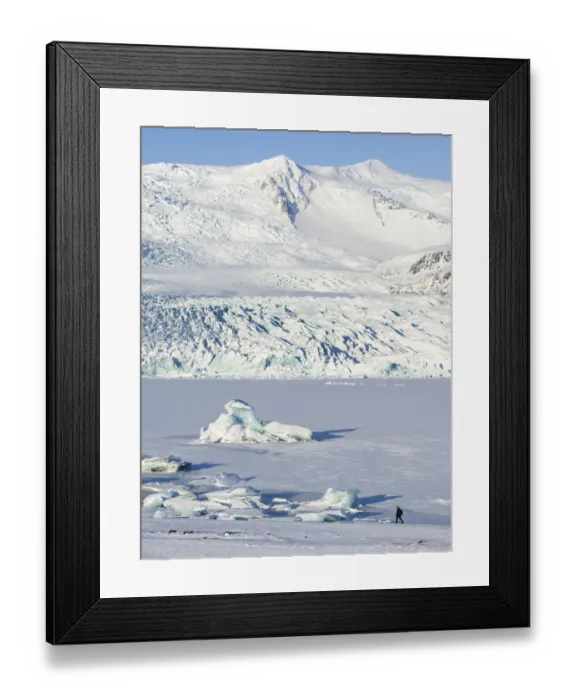 Framed Print : Glacier Fjallsjoekull and frozen glacial lake Fjallsarlon in Vatnajokull National Park Framed Print : Glacier Fjallsjoekull and frozen glacial lake Fjallsarlon in Vatnajokull National Park
