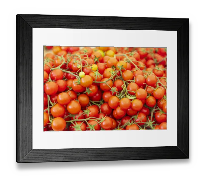 Framed Print : Italy, Apulia, Metropolitan City of Bari, Locorotondo. Tomatoes for sale in an outdoor