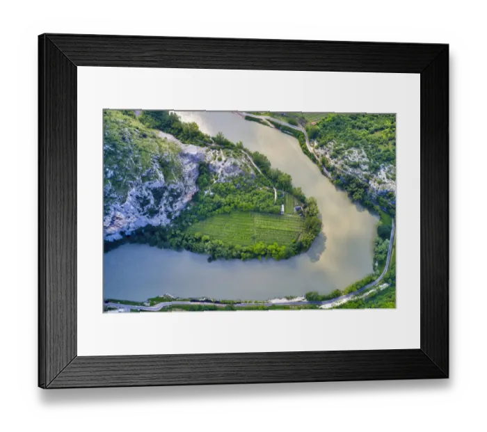 Framed Print : Italy, Adige river bend and vineyards Framed Print : Italy, Adige river bend and vineyards