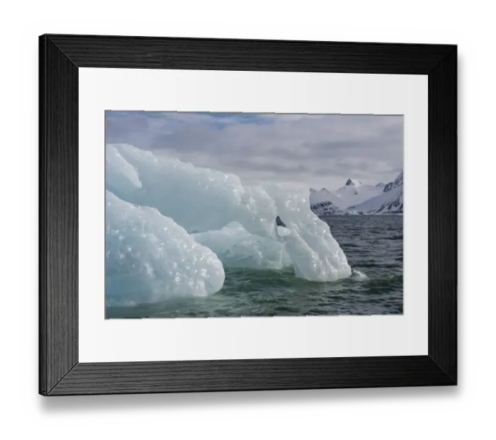 Framed Print : Norway, Svalbard, Spitsbergen, Hornsund Framed Print : Norway, Svalbard, Spitsbergen, Hornsund