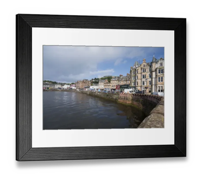 Framed Print : Scotland. The waterfront of Oban Framed Print : Scotland. The waterfront of Oban