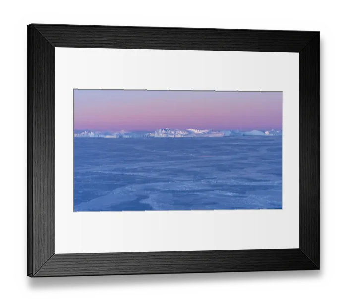 Framed Print : Sunrise during winter at the Ilulissat Fjord, located in the Disko Bay in West Greenland Framed Print : Sunrise during winter at the Ilulissat Fjord, located in the Disko Bay in West Greenland